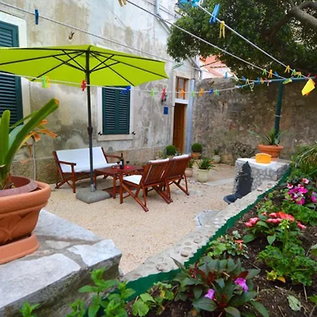 Dubrovnik Apartment Ragusa, Pile Area *